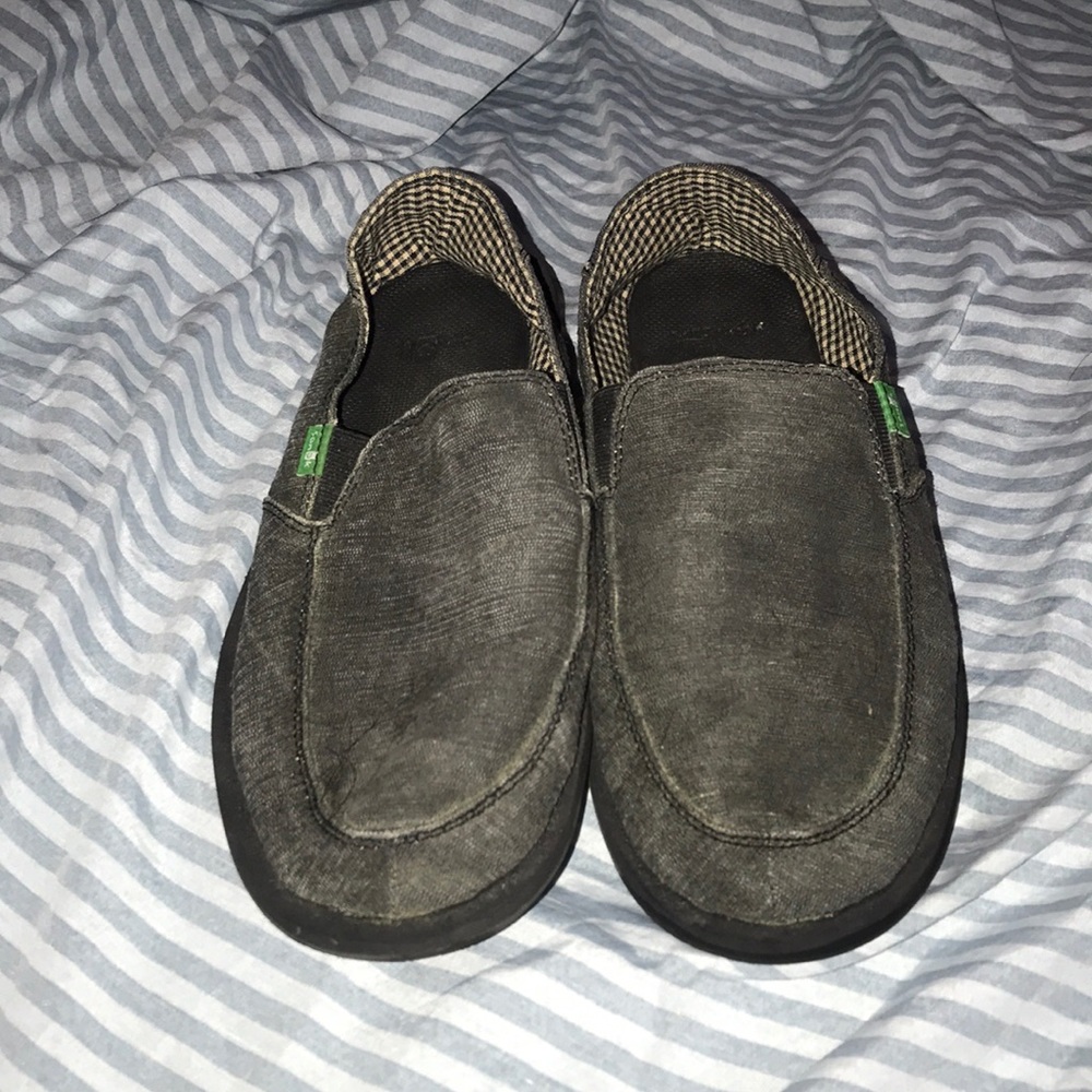 Like New - Sanuk Mens 8 Slipon Shoes